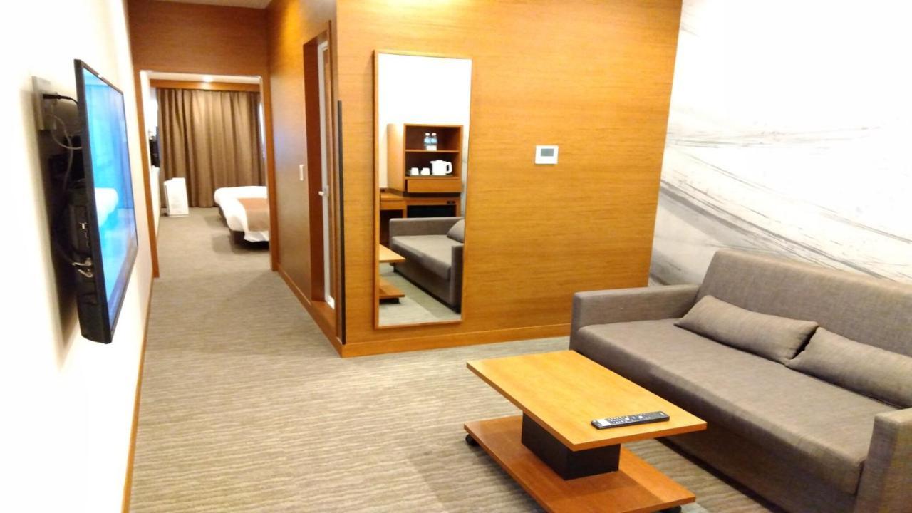 Odysis Suites Osaka Airport Hotel Izumisano Exteriér fotografie